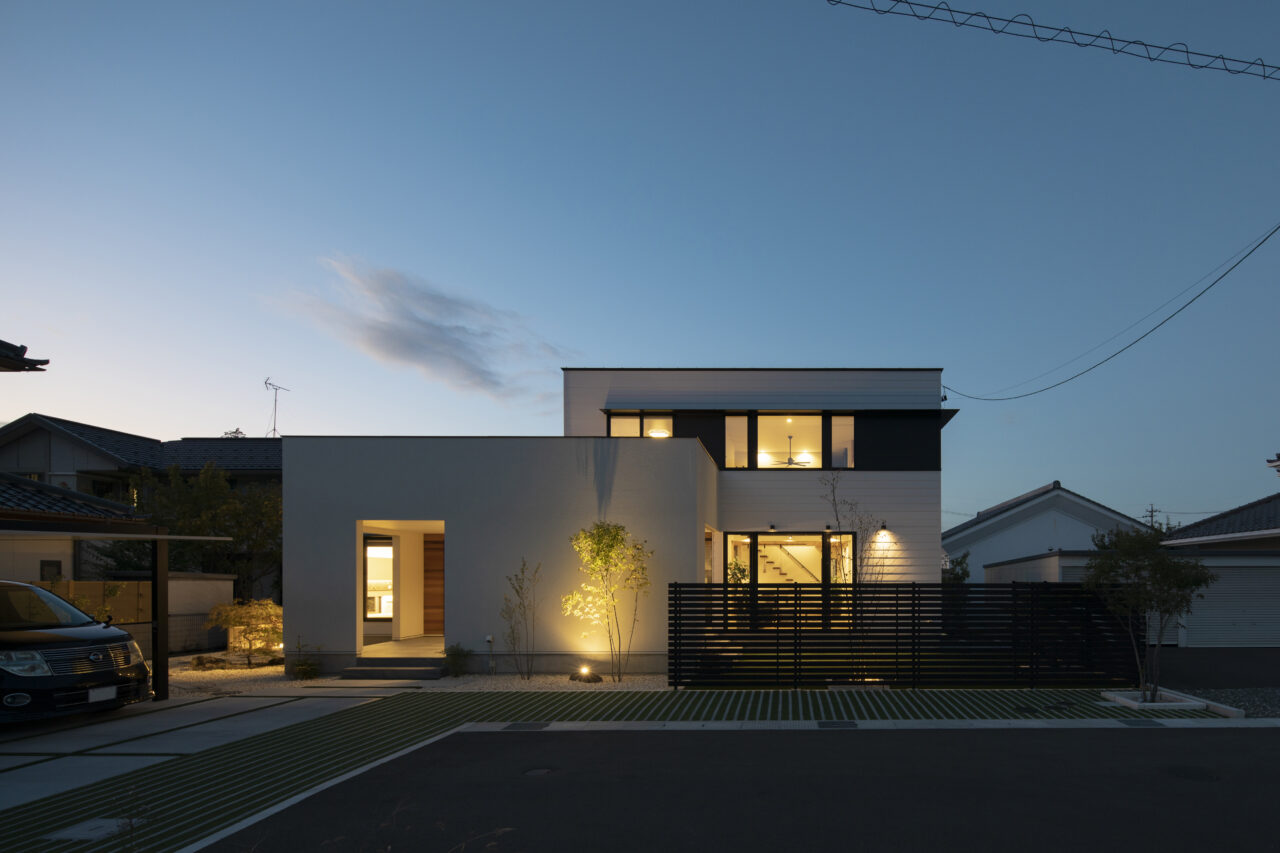 【建築実例】ちょうどよいを使い分ける曖昧な境界が心地よさを生む家 | 伊駒建設｜日進市 高気密高断熱の家・地熱の家