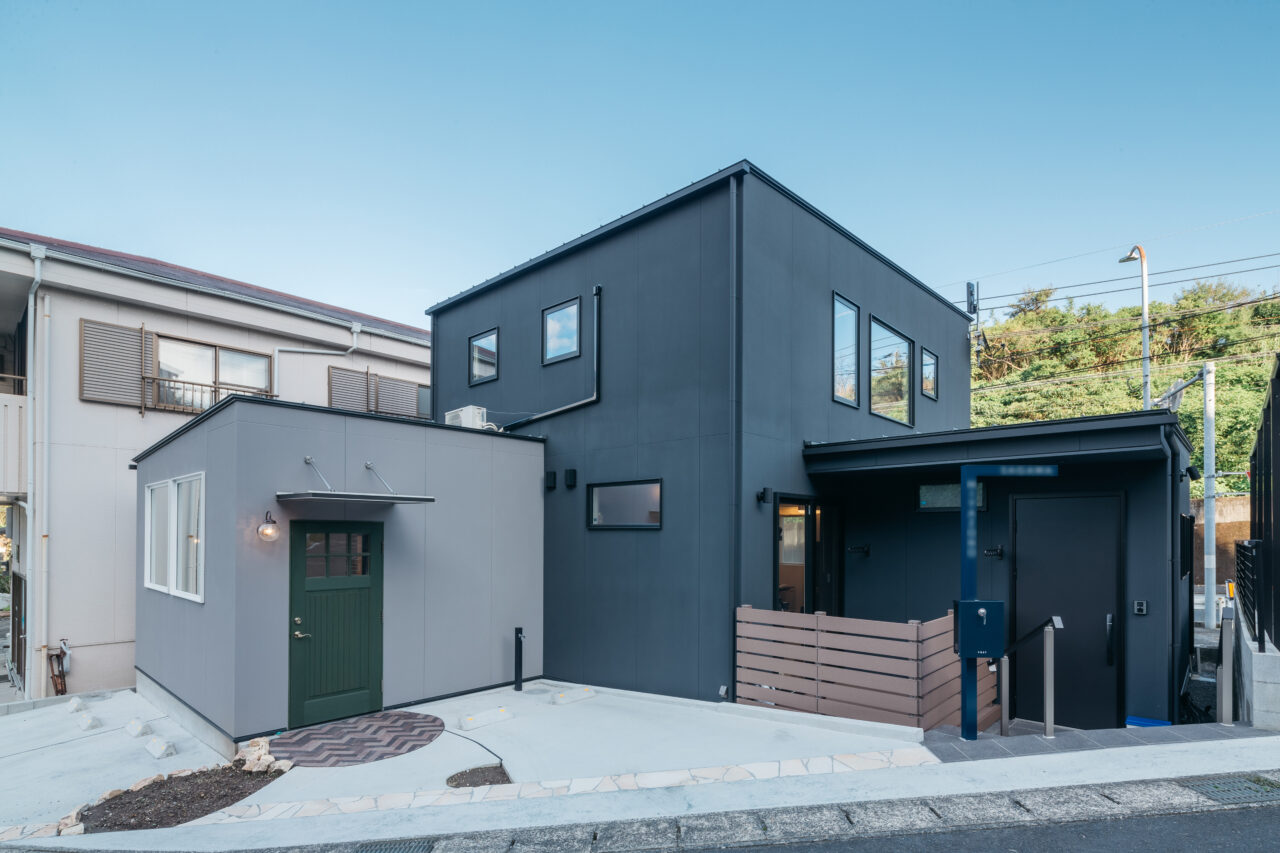 家族にもペットにもやさしいバリアフリーな住まい~アイランドキッチン、カフェカウンター | 伊駒建設|日進市 高気密高断熱の家・地熱の家