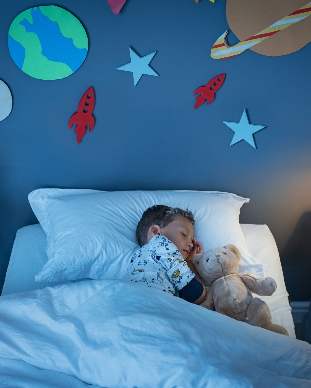 子どもの睡眠・家族の安眠
