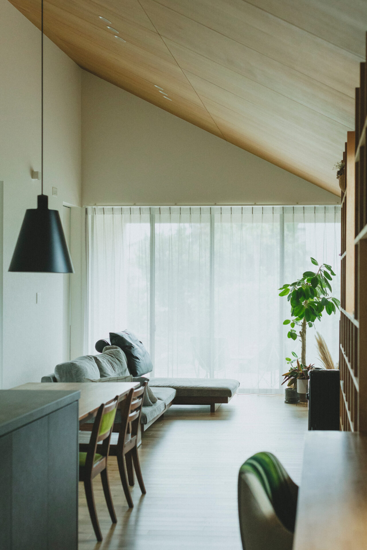 天井高のリビング