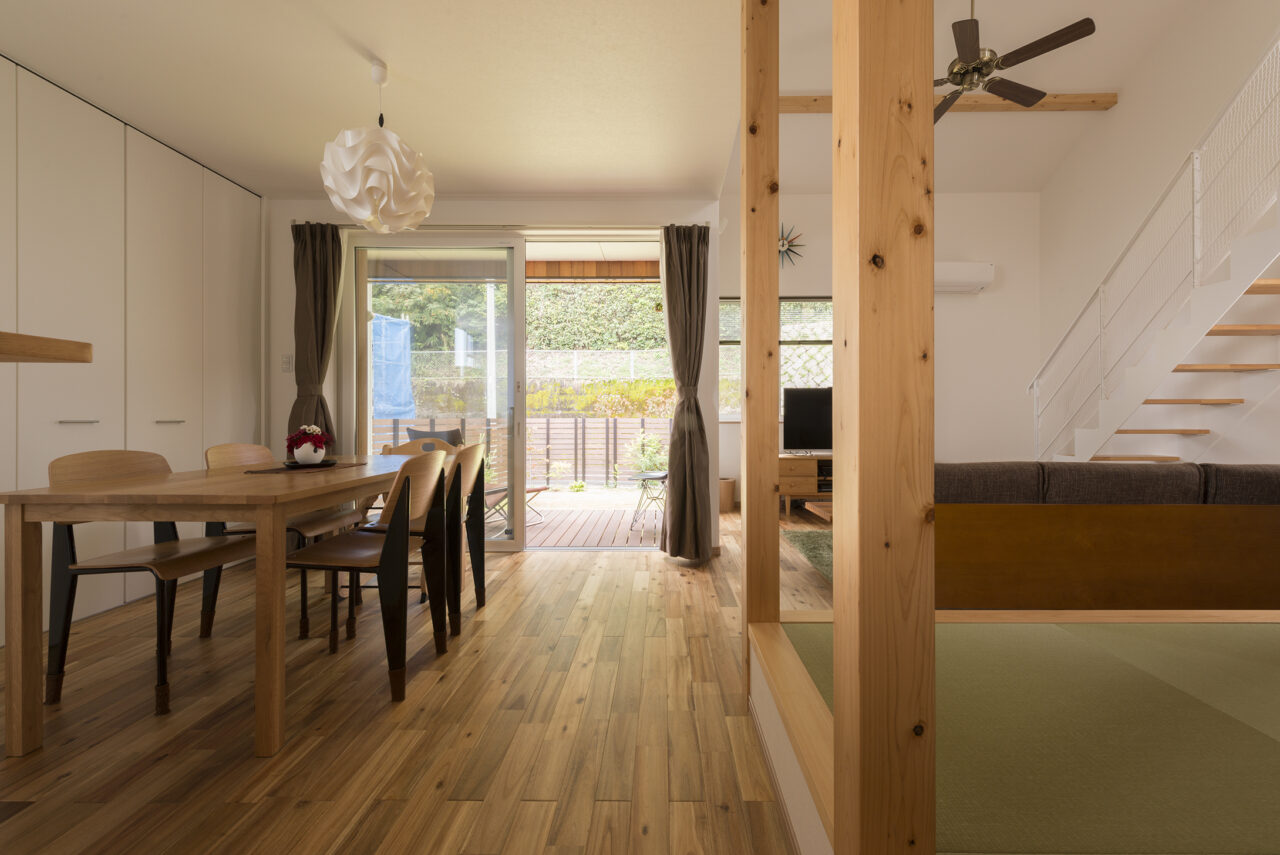 明るいリビング