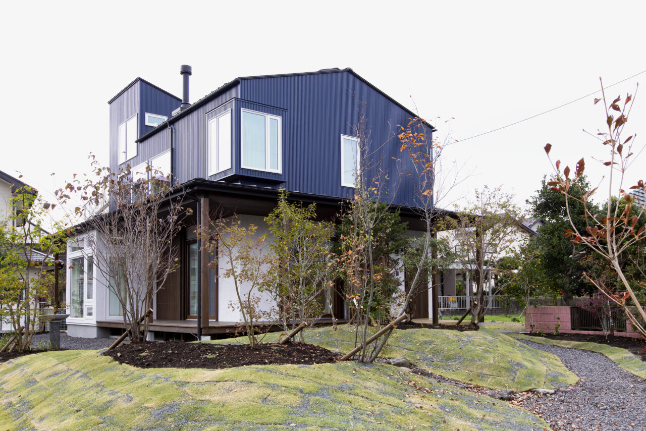 シンボルツリーのあるお庭