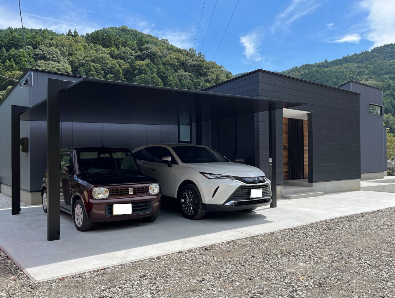 スタイリッシュなカーポート