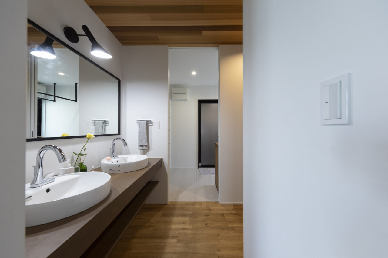 広々とした洗面