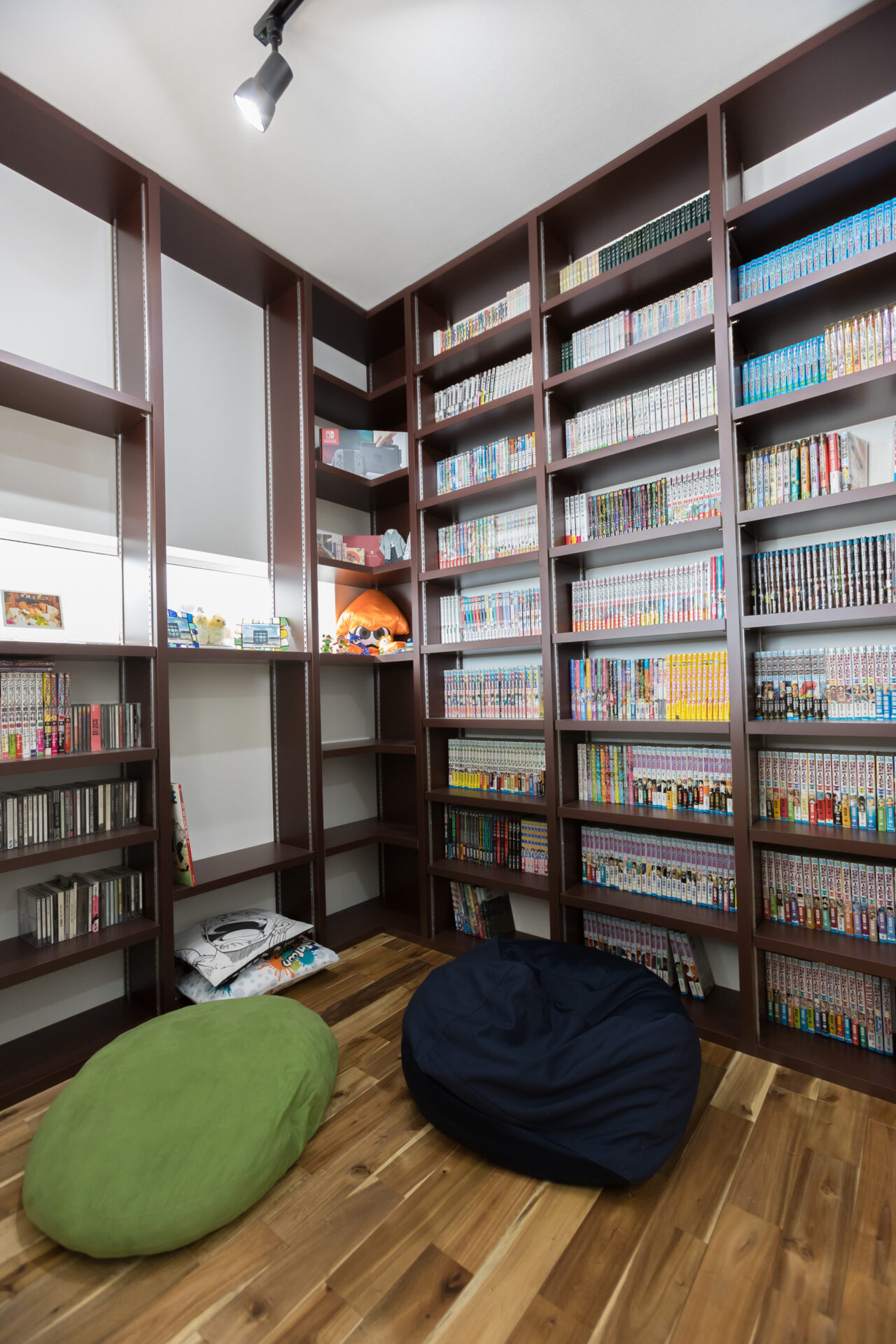 読書を楽しむ家